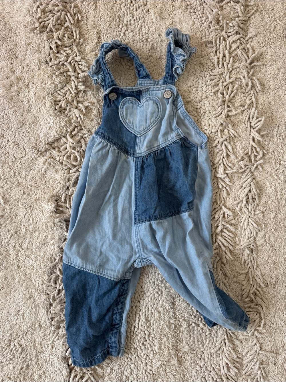 Baby gap denim overall size 6 to 12 months patchwork